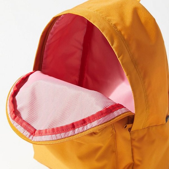 Herschel Classic Mid Volume Light Yellow Backpack - Picture 3 of 5